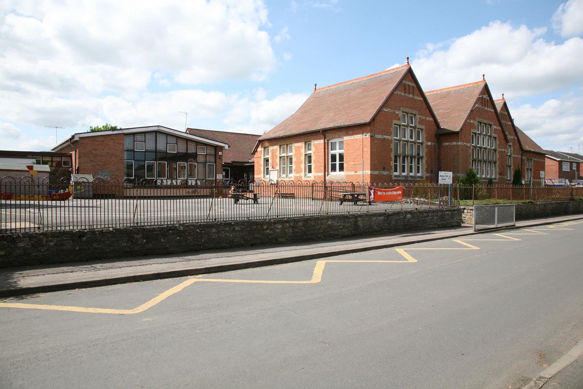 School Lane (South) Badsey School (JG).jpg
